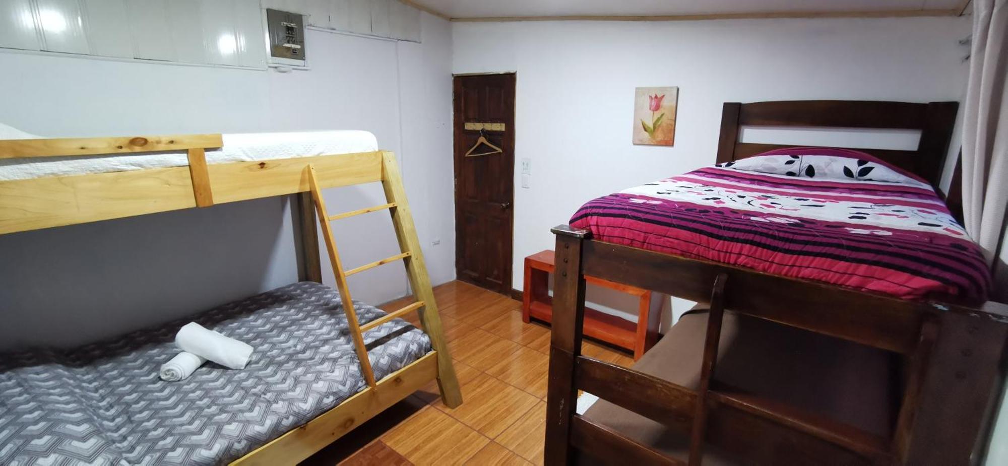 Mora'S Place B&B モンテベルデ エクステリア 写真