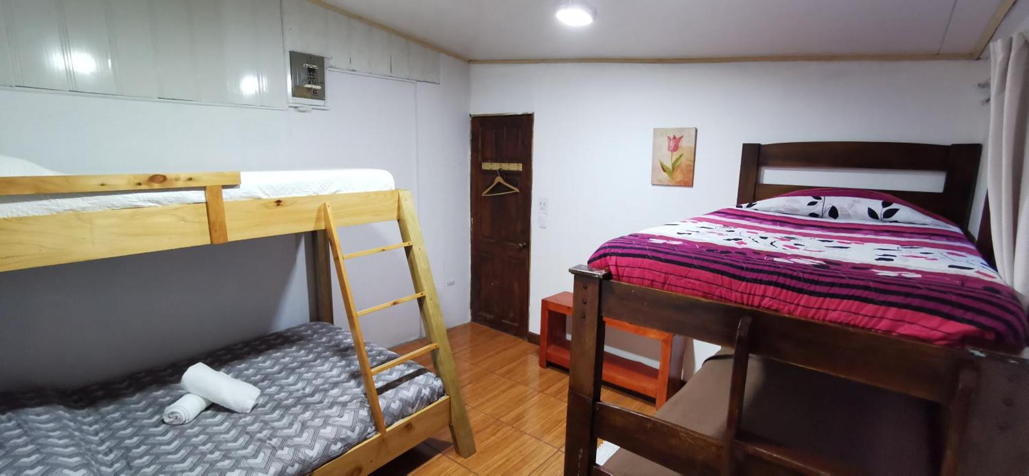 Mora'S Place B&B モンテベルデ エクステリア 写真